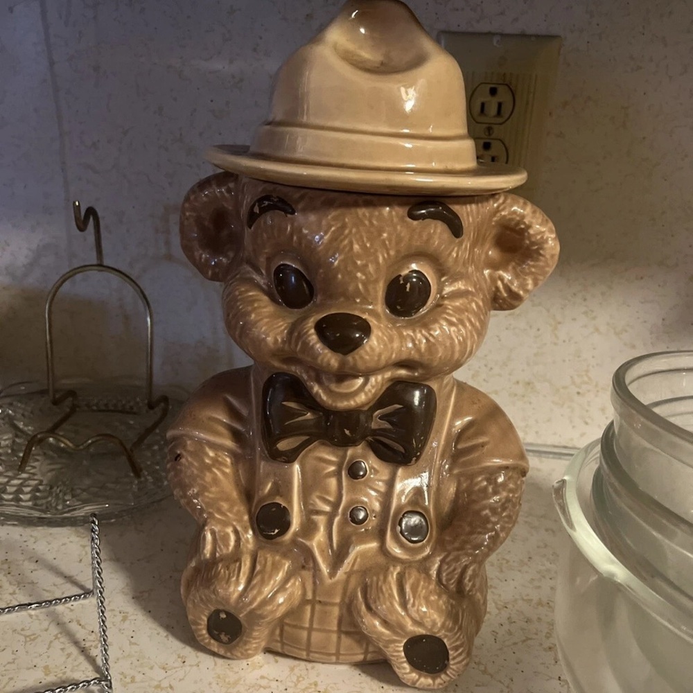 Charming Brown Bear Cookie Jar